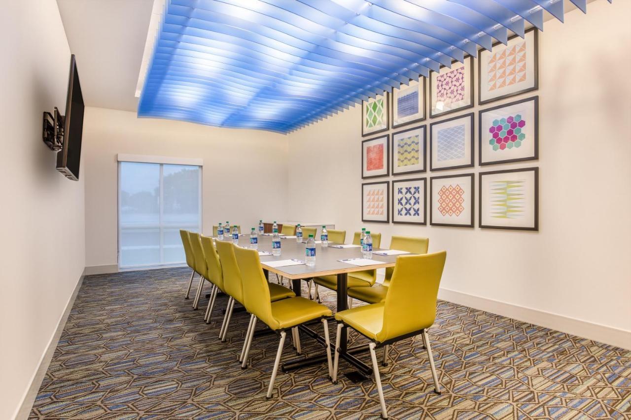 Holiday Inn Express & Suites - Ottawa By Ihg Kültér fotó